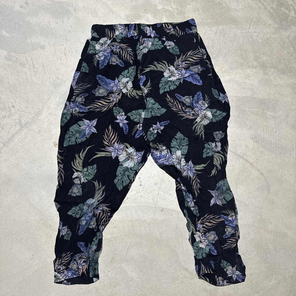 ORTTU Men's Floral Crop Trousers Men's SZ XS Summer Pants Casual Hawaiian